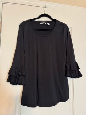 Isaac Mizrahi Black Ruffle-Sleeve Scoop Neck Top